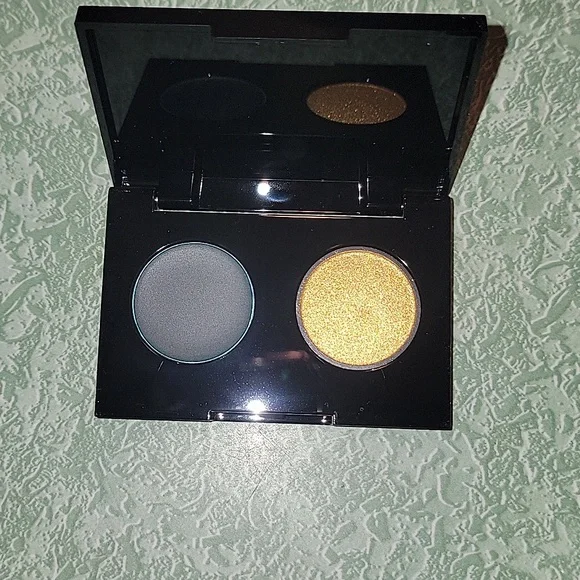 Mabeline Python snakebite - Picture 2 of 3